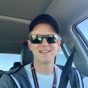 Meet your Posher, Andrew